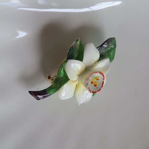 Vintage Signed Collectible Cara China White Flower Floral Brooch London - Picture 3 of 10